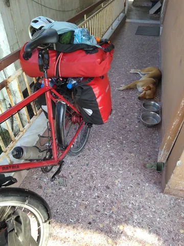 Couchsurfing in Edessa