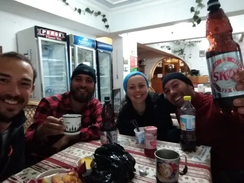 Having a drink with Isra, Flavia and Thiago