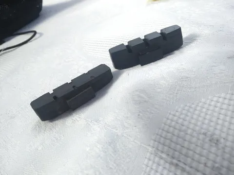 Worn out Magura brake pads after roughly 8000 km