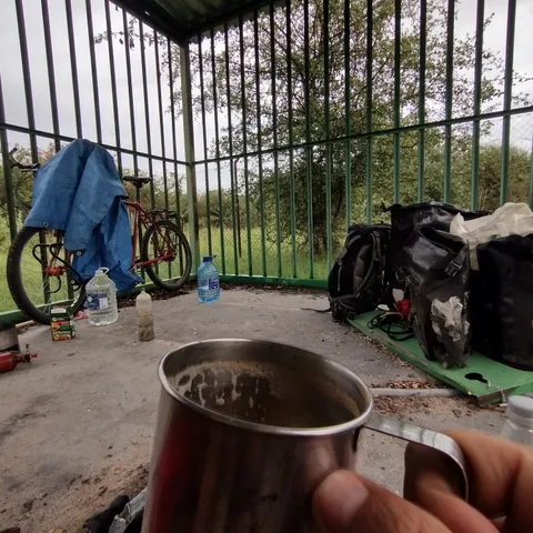 Now that's What I'd call a safe wild camp spot (on the grounds of another radio tower)