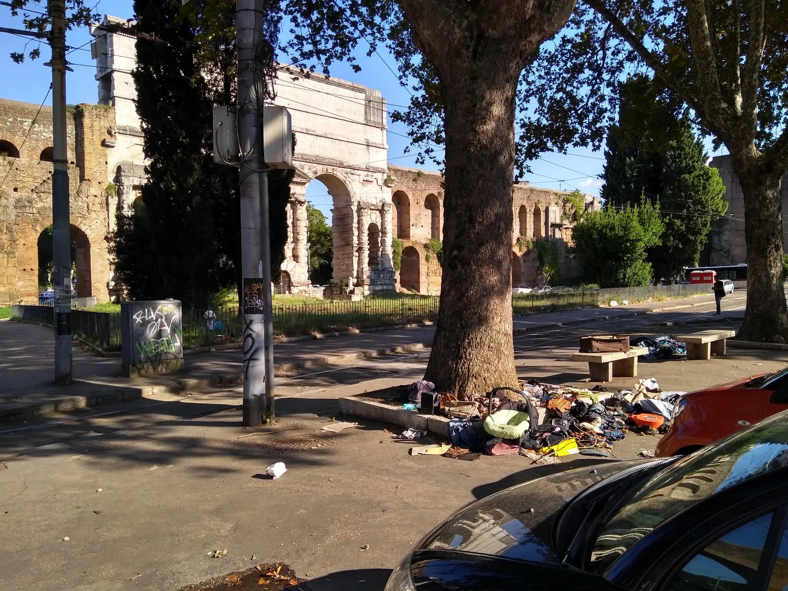 I reach Rome, one day earlier than planned, where both my hostel and the city don't quite meet my expectations